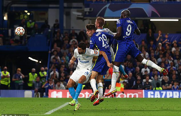 47928273 9991283 Lukaku Right Headed Home Chelsea S Winner In Their 1 0 Win Over A 35 1631659954596