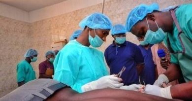 Doctor dies after performing 4 operations in a row Doctor dies after performing 4 operations in a row